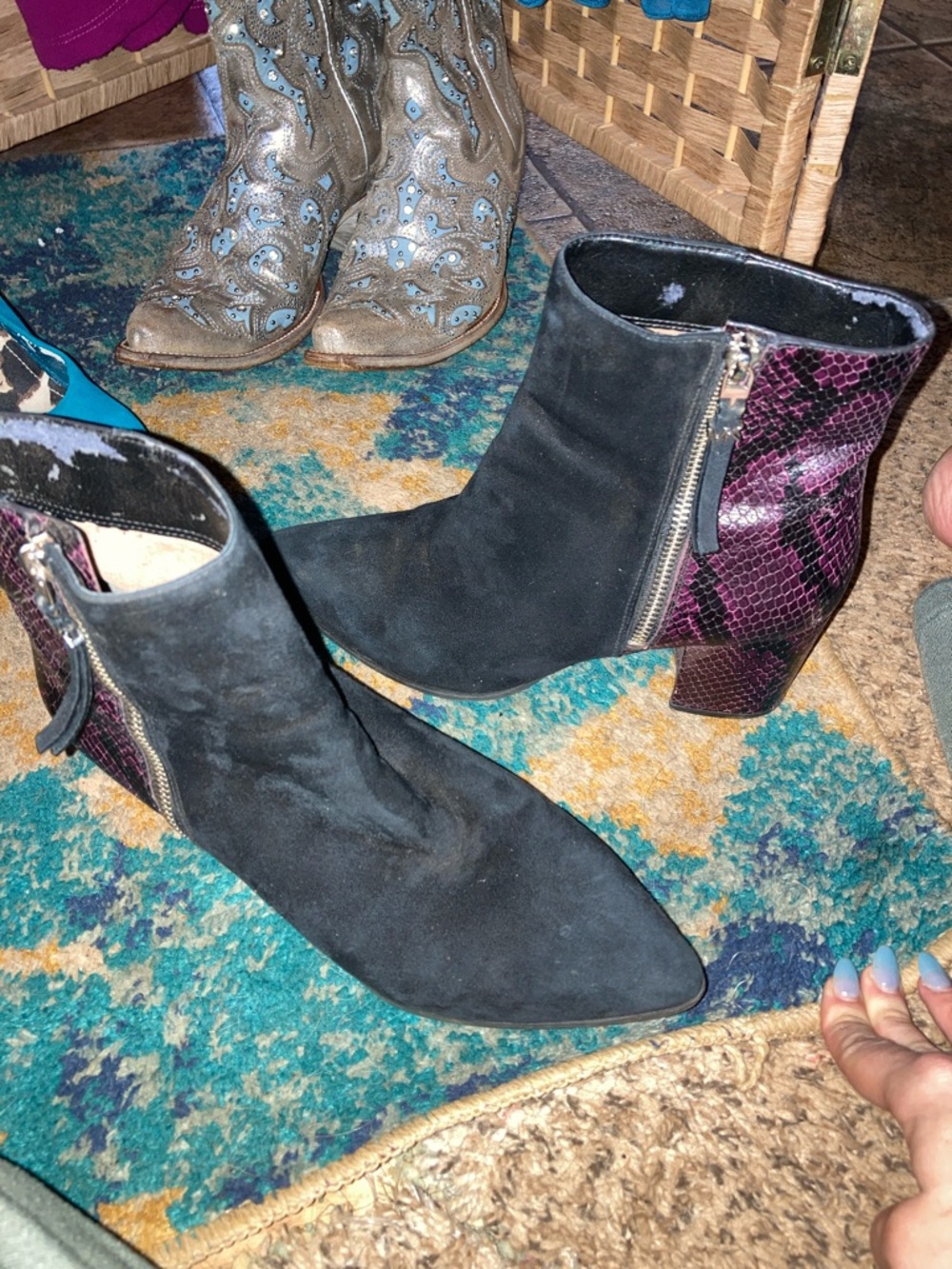 Michael Kors 7.5 Heels Snake Print Black And Purple